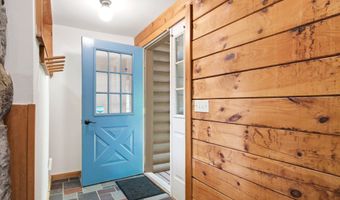 18 Ring Hill Rd, Bradford, NH 03221