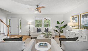 815 Sams Point Rd, Beaufort, SC 29907
