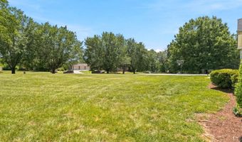 419 Holly Hills Dr, Altavista, VA 24517