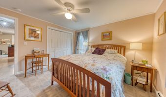 286 Middletown Rd, Colchester, CT 06415