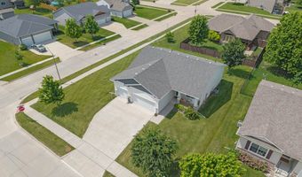 2914 SW Pleasant St, Ankeny, IA 50023