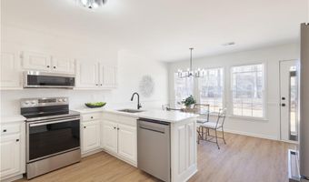 2419 Doubletree Dr NW, Acworth, GA 30102