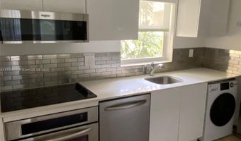 32 Camden Dr 2, Bal Harbour, FL 33154