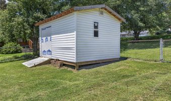 1140 Hillview Dr, Abingdon, VA 24210