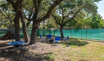 1307 W Palm Dr, Aransas Pass, TX 78336
