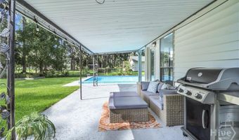 12726 Golf Club Dr, Savannah, GA 31419