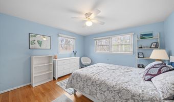 2854 Parkridge Dr, Ann Arbor, MI 48103