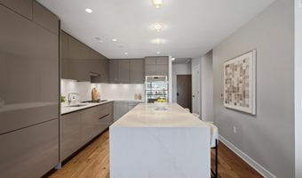 1781 N PIERCE St 501, Arlington, VA 22209
