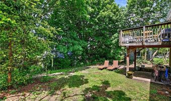 33 W Main Rd, Little Compton, RI 02837