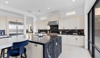 4814 Shady Ridge Dr, Las Vegas, NV 89135