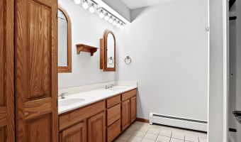 22806 W Loon Lake Blvd, Antioch, IL 60002