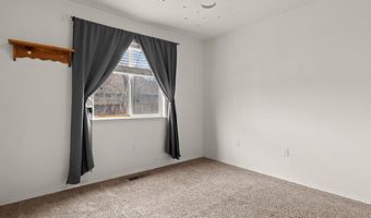 1738 Art Ct, Fernley, NV 89408