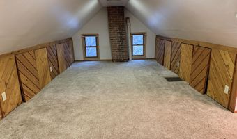 1222 E Porter St, Albion, MI 49224