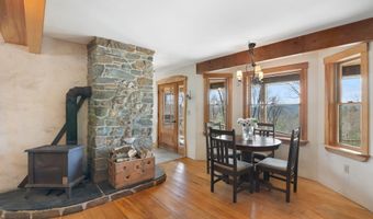 266 Ursa Ridge Rd, Brattleboro, VT 05301