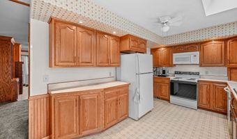 1105 SE Bel Aire Rd, Ankeny, IA 50021