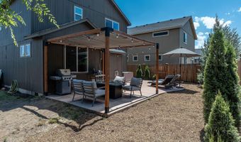 1049 SE 6th St, Bend, OR 97702