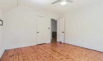 20 School St, Stonington, CT 06355