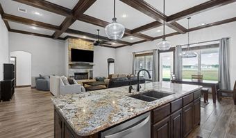 927 Friendship Rd, Weatherford, TX 76085
