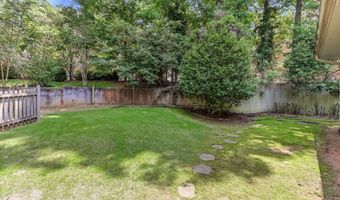 372 Woodhaven Dr, Athens, GA 30606