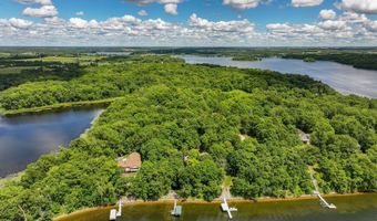 1728 Golden Dr SW, Alexandria, MN 56308