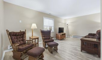 703 Westview Dr, Angola, IN 46703