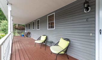 33 Merrimack Rd C, Amherst, NH 03031