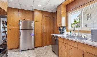 2107 Shunk Ave, Alliance, OH 44601