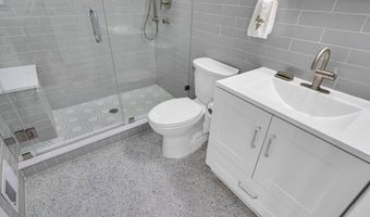 700 Halliard Ave, Beachwood, NJ 08722