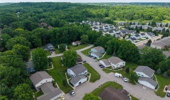 3437 Beaver Trl D, Aurora, OH 44202