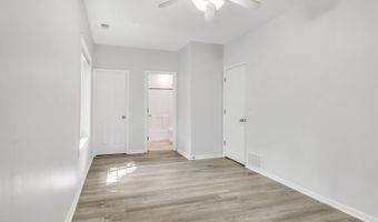 41607 N Lotus Ave, Antioch, IL 60002