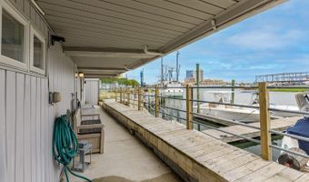 555 N Maryland Ave, Atlantic City, NJ 08401