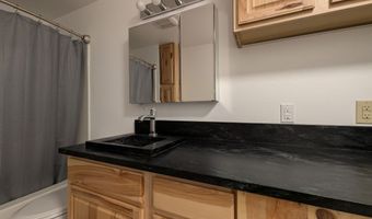 16947 Quartz Rd, Bend, OR 97707