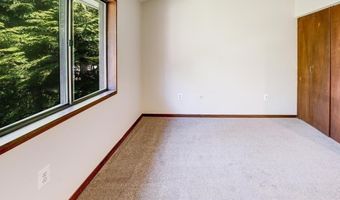 296 Brown Bear Xing 296, Acton, MA 01718