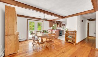 21 Quarry Rd, Branford, CT 06405