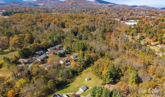 24 Ian River Dr, Asheville, NC 28806