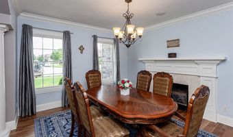 726 Stonegate Ct SW, Altoona, IA 50009