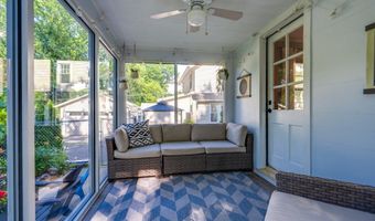581 Palisades Dr, Akron, OH 44303