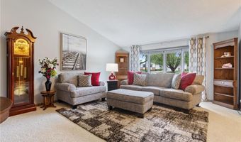 4910 Upper 148th Ct, Apple Valley, MN 55124