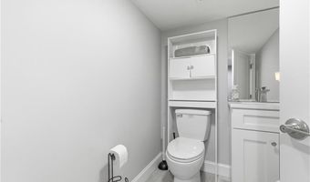 3811 Mendon Rd, Cumberland, RI 02864