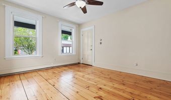 17 Lothrop St 1, Beverly, MA 01915
