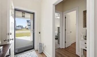 821 Fairway Rd, Ayden, NC 28513