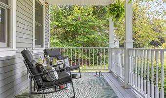 15 S Ridge Dr, Standish, ME 04084