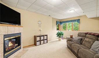 13009 Garvin Brook Ln, Apple Valley, MN 55124