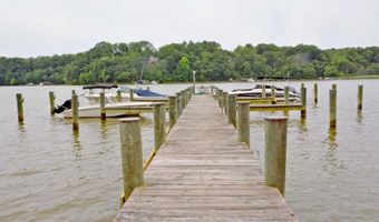 940 ASTERN Way 112, Annapolis, MD 21401