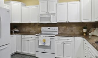 93 North Dr, Almo, KY 42020