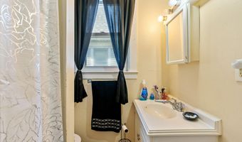 373 Delaware Ave, Albany, NY 12209