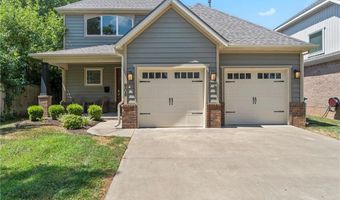 905 N Main St, Bentonville, AR 72712