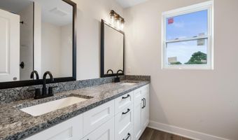 15659 Reid, Armada, MI 48005