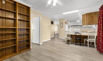8975 Lawrence Welk 2, Escondido, CA 92026