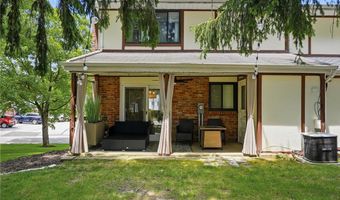4400 Laurel Oak Dr, Allison Park, PA 15101